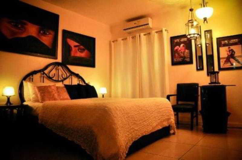 Casa Amapola Manila Bed and Breakfast Taguig Εξωτερικό φωτογραφία